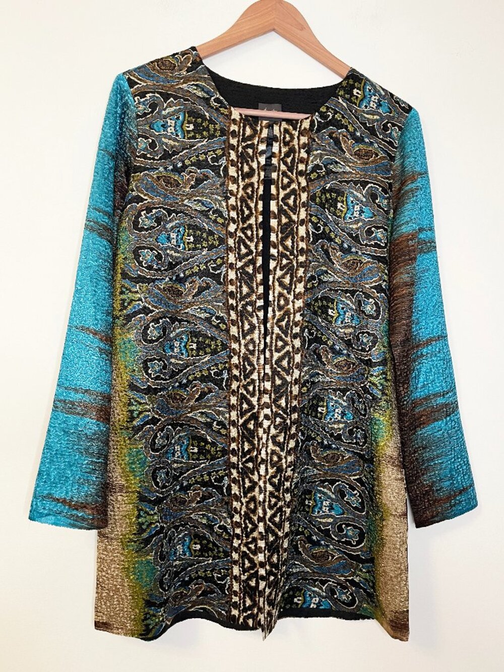 Chico’s Travelers Collection Size 1 Paisley Animal Print Open Front Top Eclectic